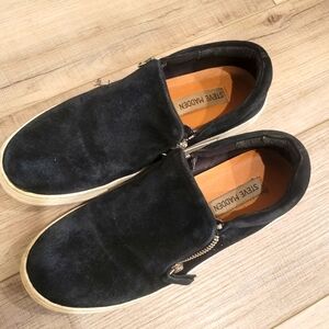 Steve Madden Glaammar Black Leather Sneakers with Zippers SIZE 7